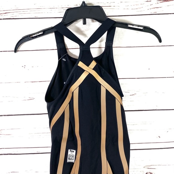 Adidas Adizero Women’s Competition Swimsuit 20” - Picture 6 of 10